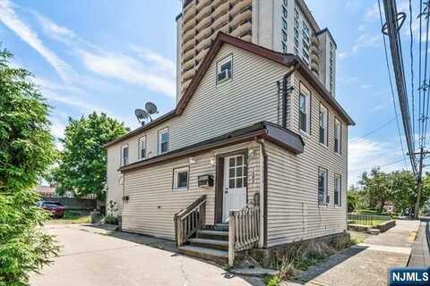 1602 Anderson Avenue, Fort Lee, NJ 07024