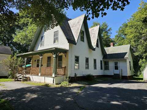 14 Cherry Hill Street, Rockingham, VT 05101