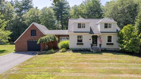 36 Brown Road, Hampton Falls, NH 03844