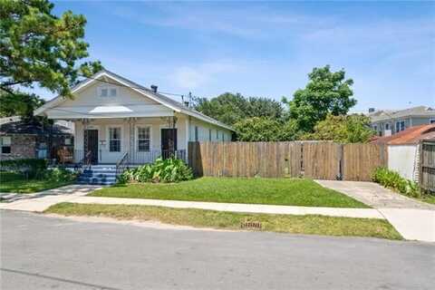 6305 GENERAL PERSHING Street, New Orleans, LA 70125