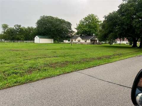 10818 E 7th Street, Tulsa, OK 74128