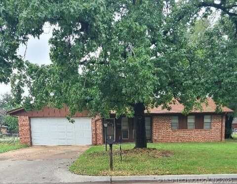 505 E F Street, Jenks, OK 74037