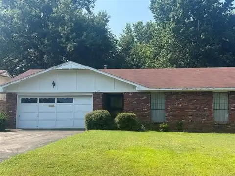 2305 Columbus, Muskogee, OK 74401