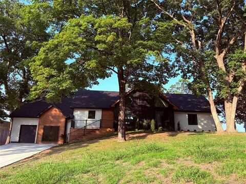 111 Circle Drive, Afton, OK 74331