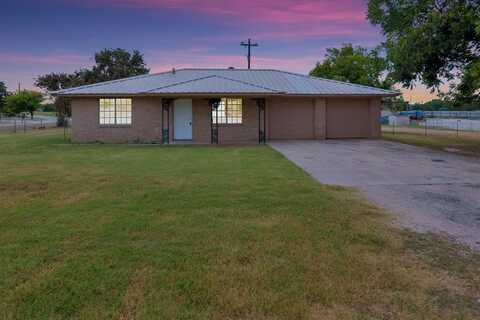 1490 Reynolds Road, Reno, TX 76020