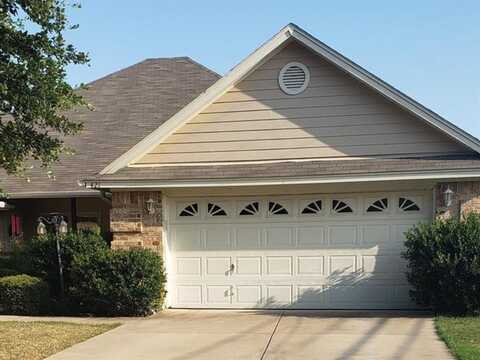 421 Sheri Lane, Hurst, TX 76053