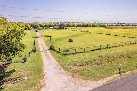 9964 State Highway 171, Covington, TX 76636
