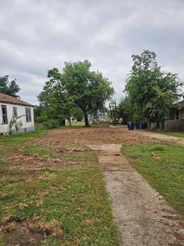 422 N HIGHLAND Street, Seminole, OK 74868