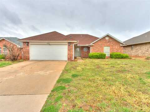1717 Foxfire Road, Edmond, OK 73003