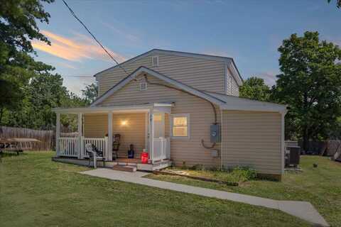 79 Bentonville Rd, Bentonville, VA 22610