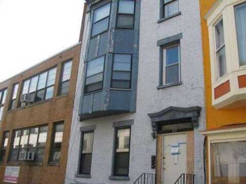 52 Philip St, Albany, NY 12207