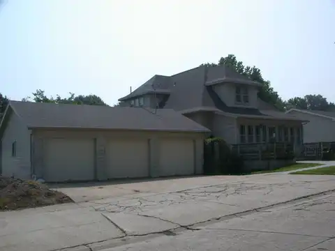 403 South Madison Ave, Hartington, NE 68739