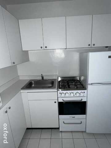 311 East 71st Street, New York, NY 10021