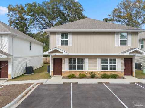 9906 Holsberry Rd, Pensacola, FL 32534