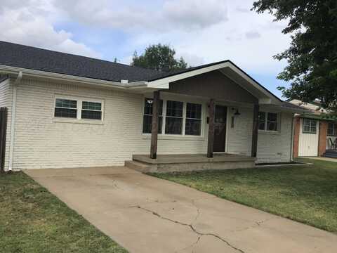 620 N Red Deer St, Pampa, TX 79065