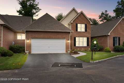 4757 Pinehurst Circle, Center Valley, PA 18034