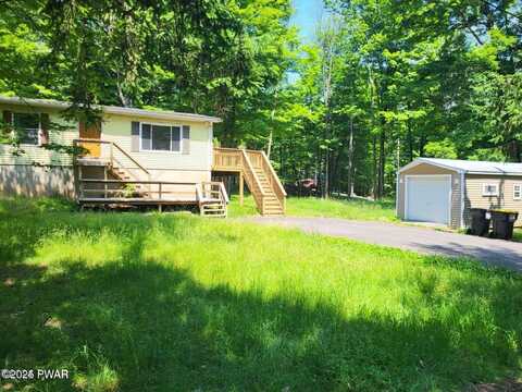 1 Chipmunk Court, Hawley, PA 18428