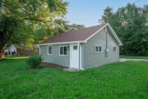 335 W Grove, CAPRON, IL 61012