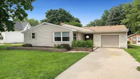 225 E 4th, BYRON, IL 61010