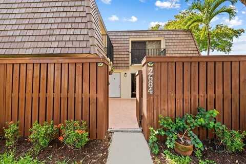 2684 SW 15th St, Deerfield Beach, FL 33442