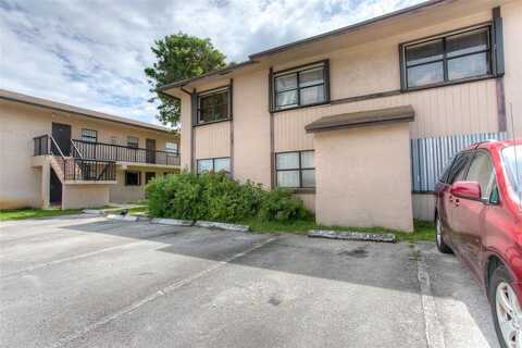 2500 W 67th Pl, Hialeah, FL 33016