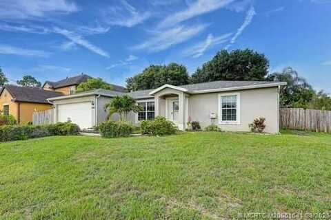6250 NW Hacienda Lane, Port Saint Lucie, FL 34986