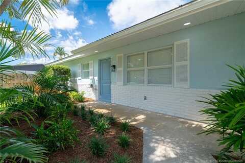 1030 SE Dolphin Drive, Stuart, FL 34996