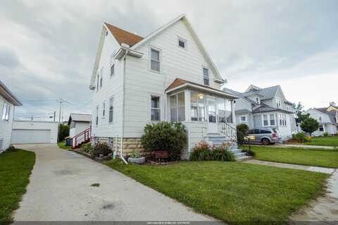 135 MARQUETTE Street, FOND DU LAC, WI 54935