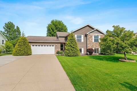 2341 LACEWING Drive, NEENAH, WI 54956