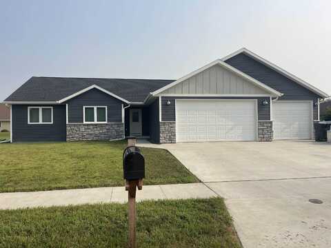 310 PRAIRIE FOX Drive, NORTH FOND DU LAC, WI 54937