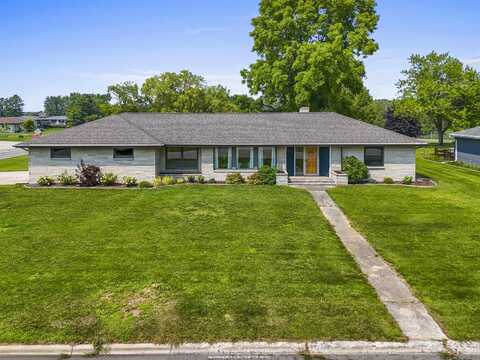 325 W GREENFIELD Avenue, ALGOMA, WI 54201