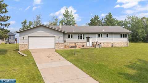 7473 Ely Lake Dr, Eveleth, MN 55734