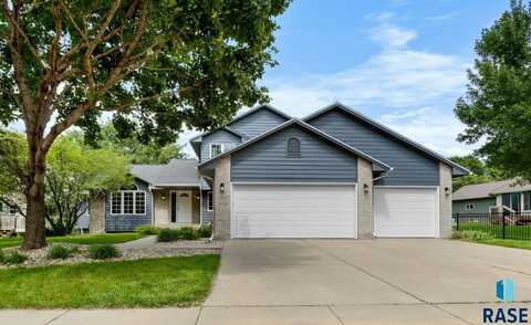 3808 E Marson Dr, Sioux Falls, SD 57103