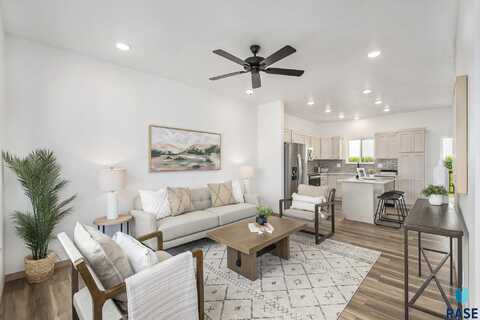 9105 W Counsel St, Sioux Falls, SD 57106