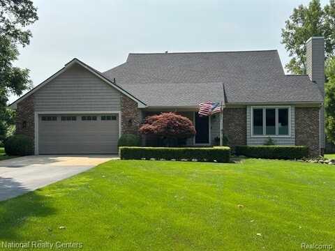 2991 Seymour Lake Road, Oxford, MI 48371