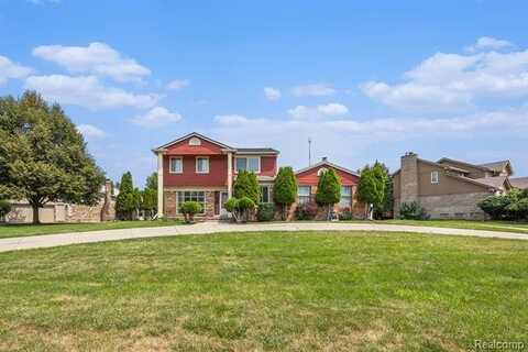 24890 Arden Park Drive, Farmington Hills, MI 48336