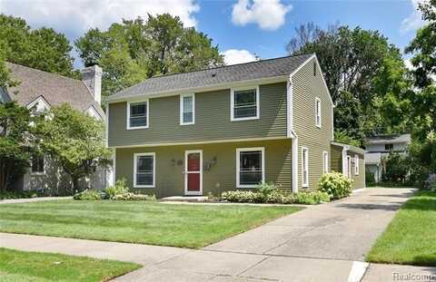31690 Glencoe Drive, Beverly Hills, MI 48025