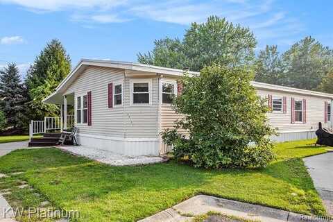 49107 CRANBERRY, Shelby, MI 48315