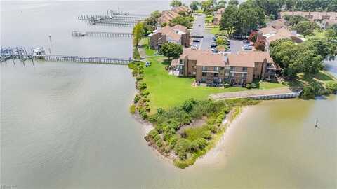 4239 Hatton Point Lane, Portsmouth, VA 23703