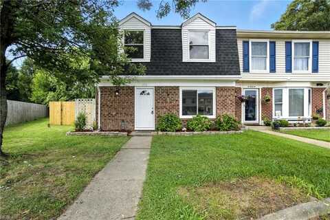 978 Smoke Tree Lane, Virginia Beach, VA 23452