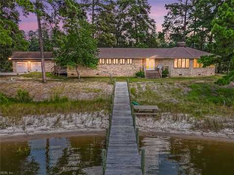 5414 York Haven Lane, Gloucester, VA 23061