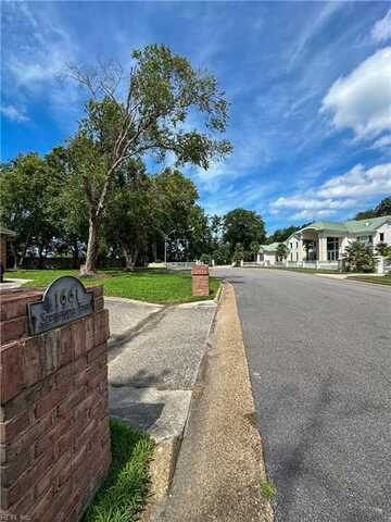 1661 Spring House Trail, Virginia Beach, VA 23455