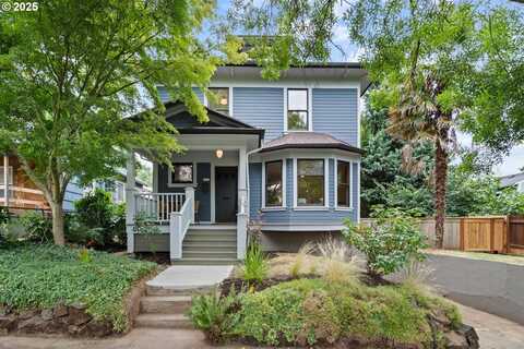 4326 NE 6TH AVE, Portland, OR 97211