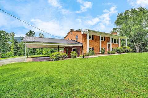 9561 Upper Craigs Creek RD, Catawba, VA 24070