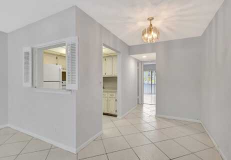 398 Sheffield Q, West Palm Beach, FL 33417