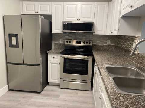 11430 NW 43rd Street, Coral Springs, FL 33065