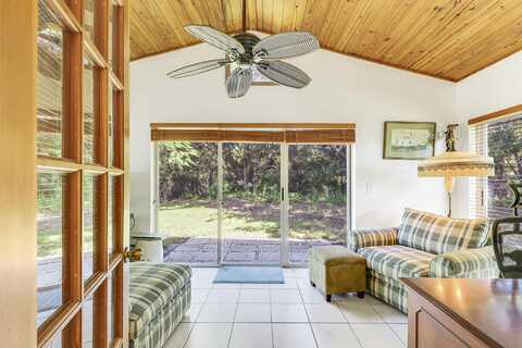 1329 Chippewa Street, Jupiter, FL 33458
