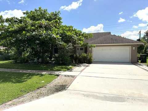 1420 Chapparel Way, Wellington, FL 33414