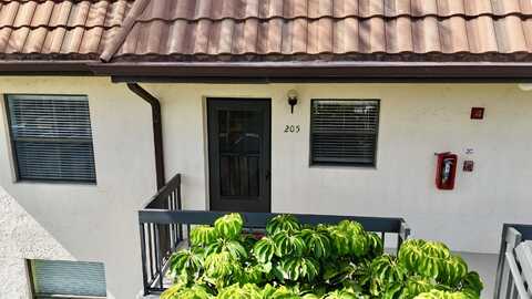 7214 Golf Colony Court, Lake Worth, FL 33467