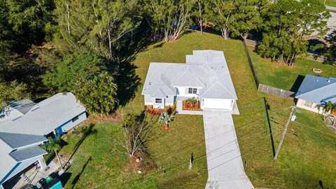 419 SW Namoit Place, Port Saint Lucie, FL 34953